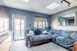 Photo 8- click for photo gallery